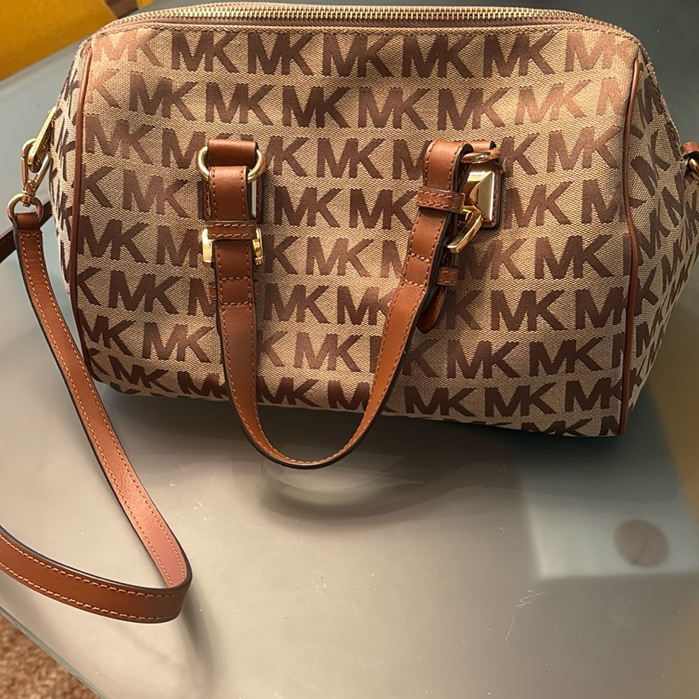 Michael Kors logo purse